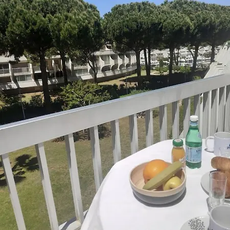 A La Frégate Port-camargue Grau-du-roi Appartement